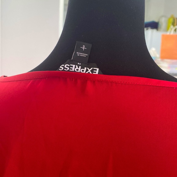 RED SILKY BLOUSE - Picture 3 of 5